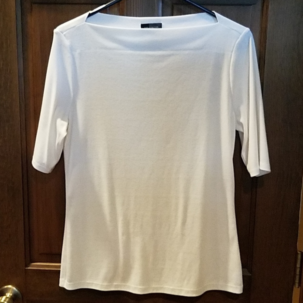 The Limited top three quarter sleeve
